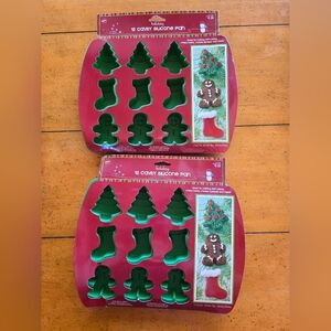 New 12 Cavity Christmas Silicon Pan Set Of 2